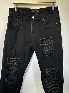 AMIRI Black MX1 Distressed Skinny Jeans Size 32